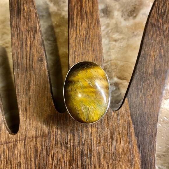 Vintage Jewelry - Sterling Silver Tiger Eye Stone Ring Adjustable